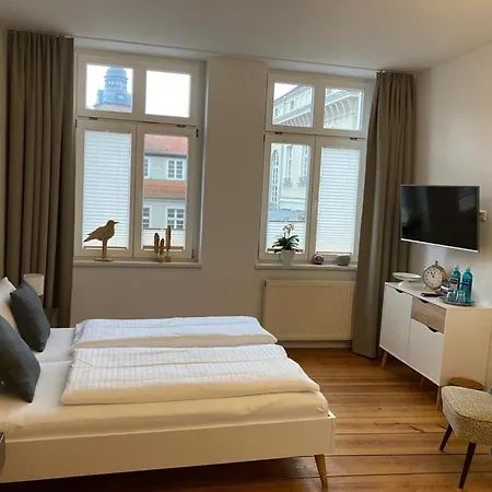 Bilderbuchcafe - Markt 7 Konukevi 3*