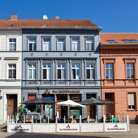 Bilderbuchcafe - Markt 7 *