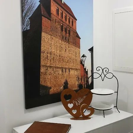 Konukevi Bilderbuchcafe - Markt 7 3*